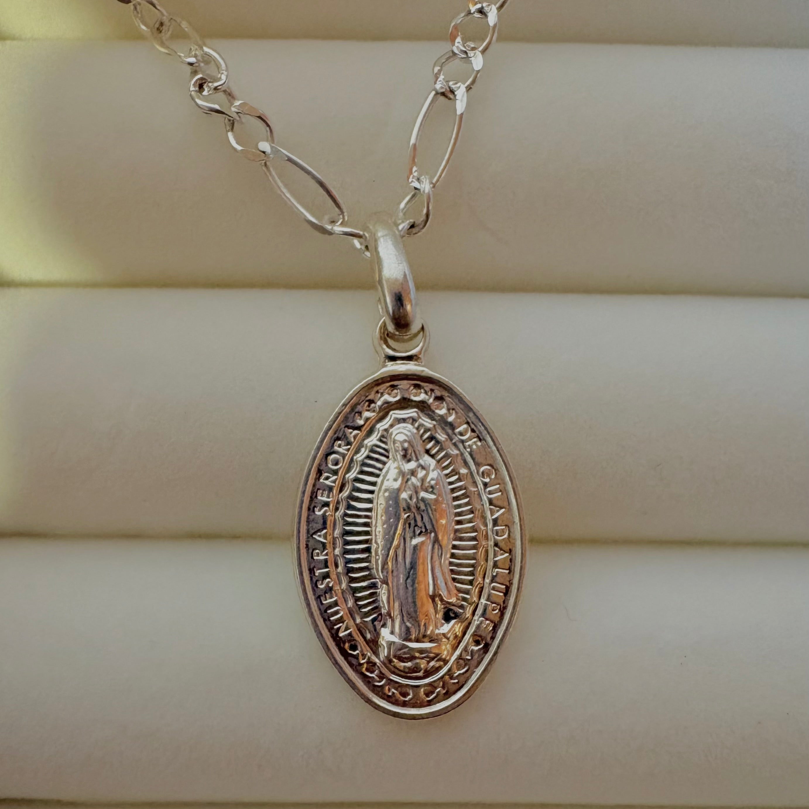 Dij. Virgen de Guadalupe L